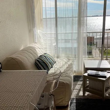 F1 Confortable Avec Loggia A - Fr-1-680-44 Apartment *