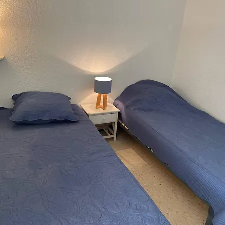 F1 Confortable Avec Loggia A - Fr-1-680-44 Apartment *